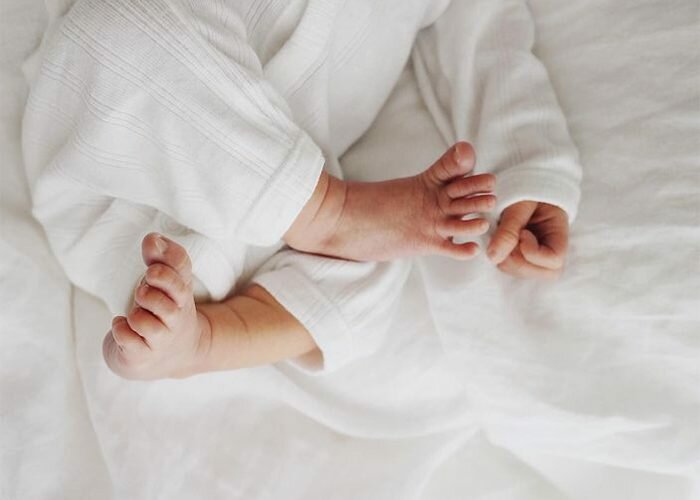 Mon enfant pleure beaucoup ! Que dois-je faire ?