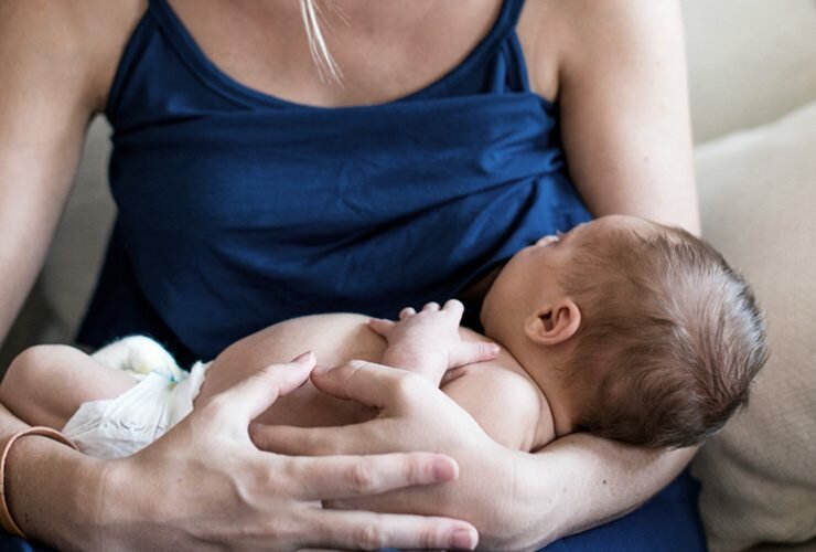 Naissance de bébé – « Je voulais être une maman parfaite et j’ai craqué »